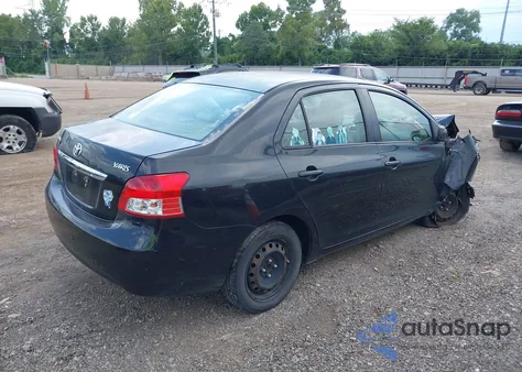 2010 Toyota Yaris z USA, uszkodzony, nr VIN JTDBT4K3XA1365716